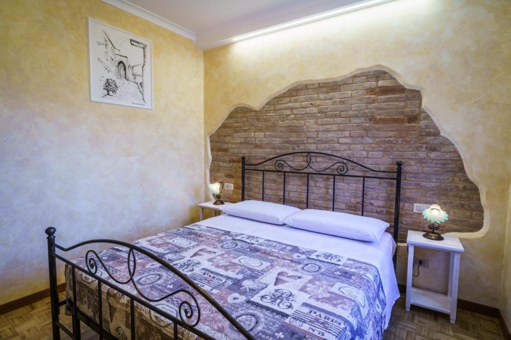 B&B La Locanda Del Serafino Sarnano Luaran gambar
